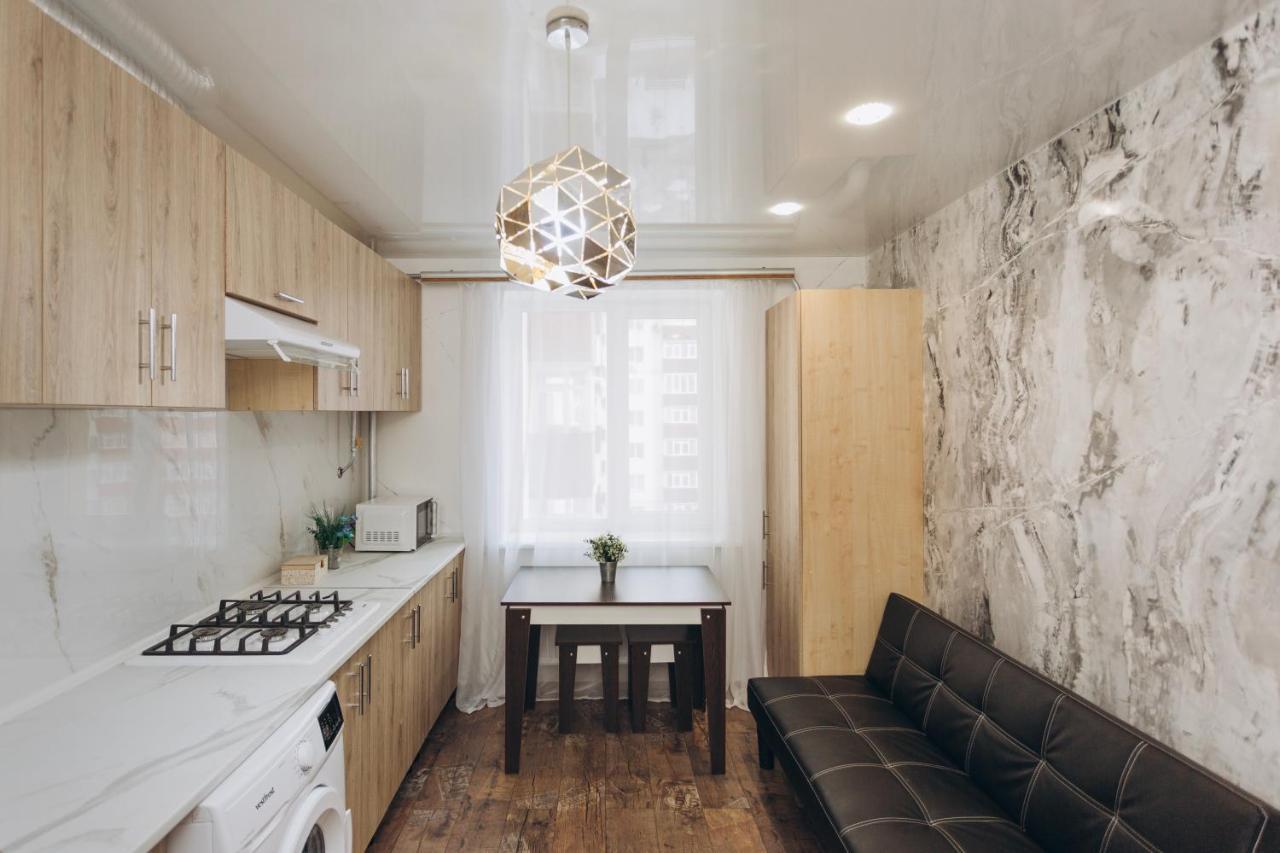 Luxe Apartments 5.26 Near Lavina 5 Floor Суми Екстериор снимка